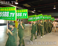 �������(du��)�飬�ƺ�ʎʎ���(sh��)����(l��i)���ڻ𱬻��yƷ���̾W(w��ng)