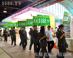 �𱬻��yƷ���̈F(tu��n)�(du��)ÿһ��(g��)�˶���Ӣ��