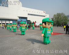 ��ͨ��ģ�������L(f��ng)�������P(y��ng)���h(yu��n)����