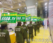 �𱬾Gɫ܊�b���Գֲ�и��ǰ�M(j��n)