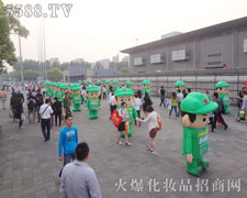 ��ͨ��ģ�����(du��)���ߵ����ﶼ�������˂���עҕ