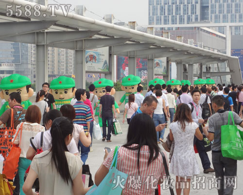 ̤��չ��(hu��)�ƏV֮·���҂��x�o���